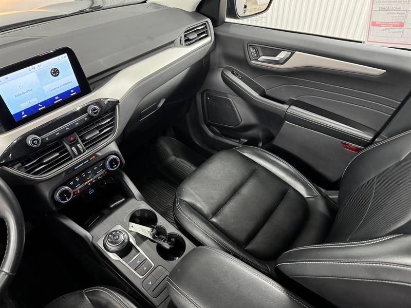 ford Escape 2022 - 24