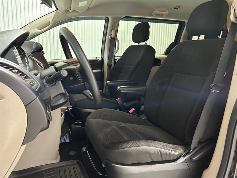 dodge Grand Caravan 2017 - 13
