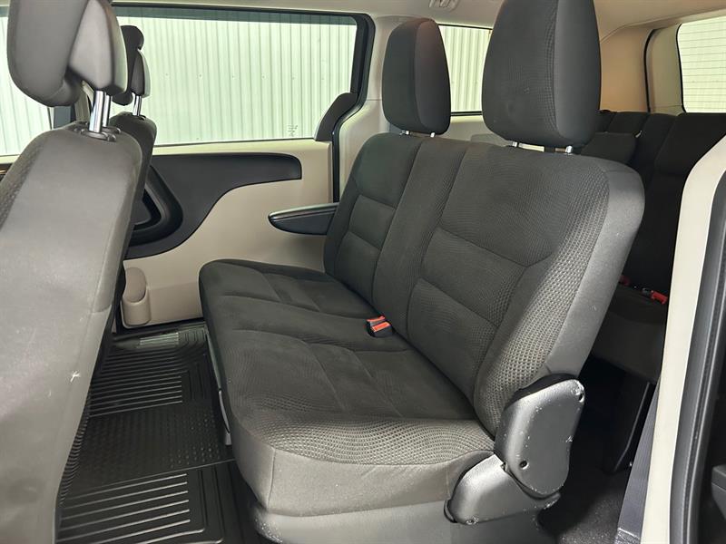 dodge Grand Caravan 2017 - 16