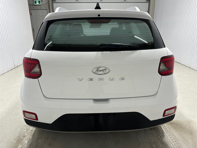 hyundai Venue 2022 - 8