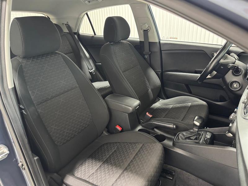 kia Rio 5-door 2019 - 17