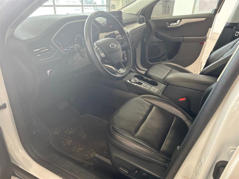 ford Escape 2021 - 18