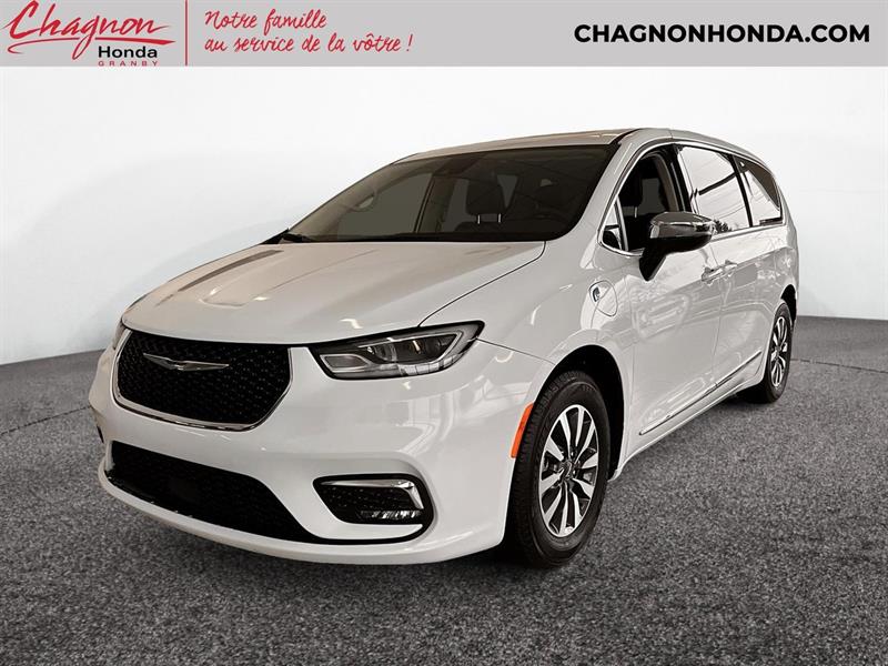 chrysler Pacifica Hybrid 2023