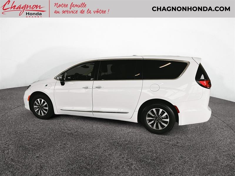 chrysler Pacifica Hybrid 2023 - 8