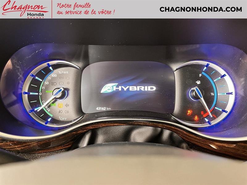 chrysler Pacifica Hybrid 2023 - 25
