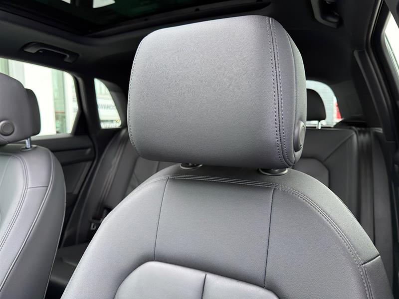 audi Q3 2022 - 13