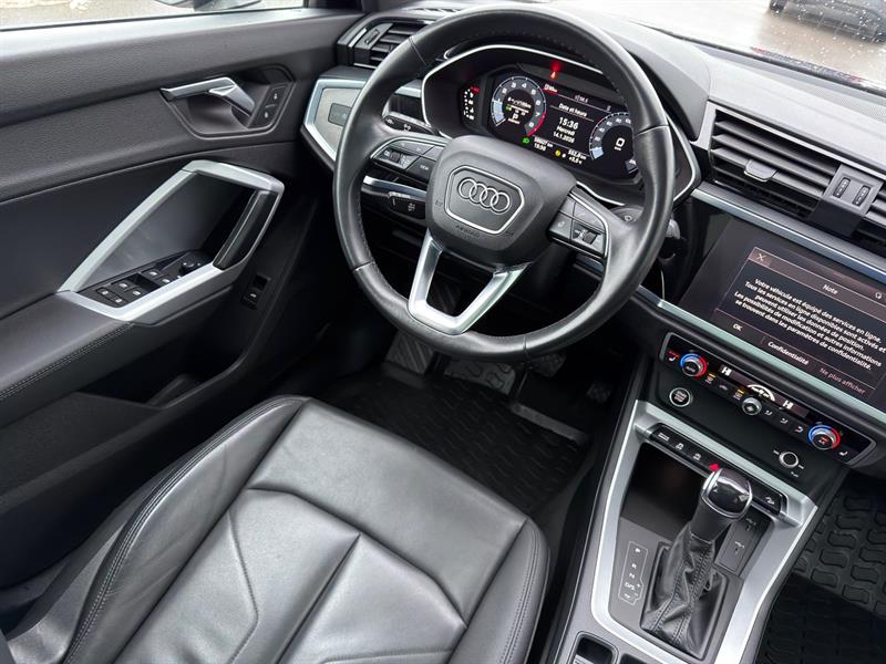 audi Q3 2022 - 16