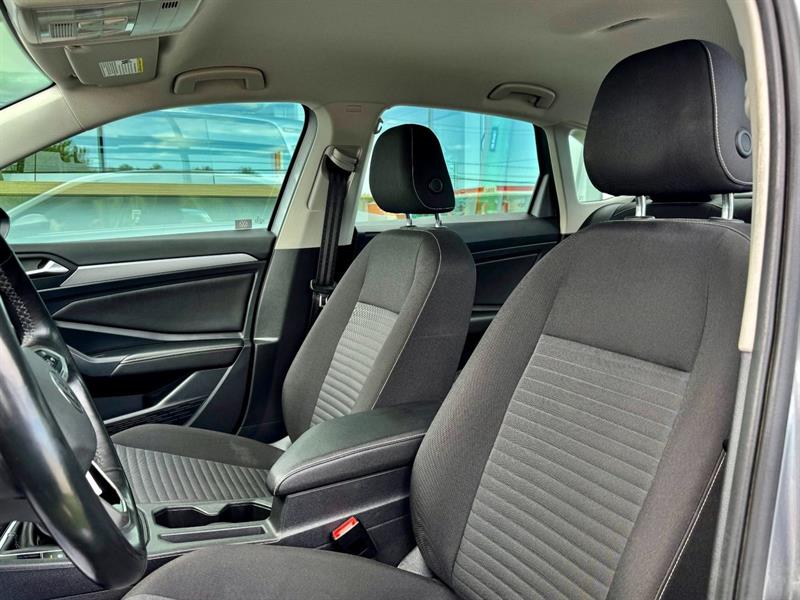 volkswagen Jetta 2022 - 11