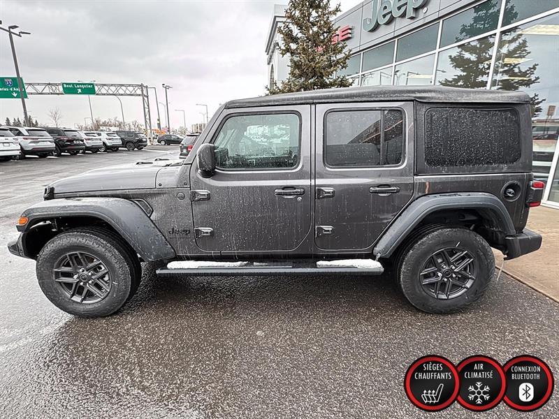 2025 Jeep Wrangler - Image 5