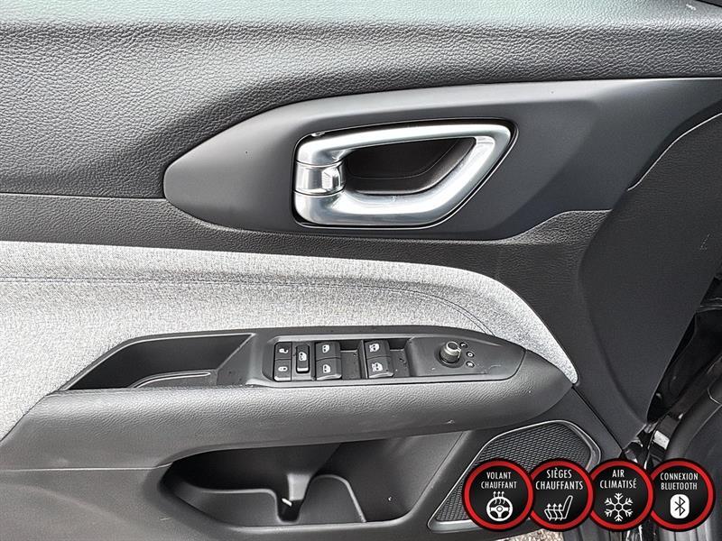 2026 Jeep Compass - Image 12