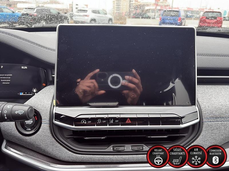 2026 Jeep Compass - Image 17