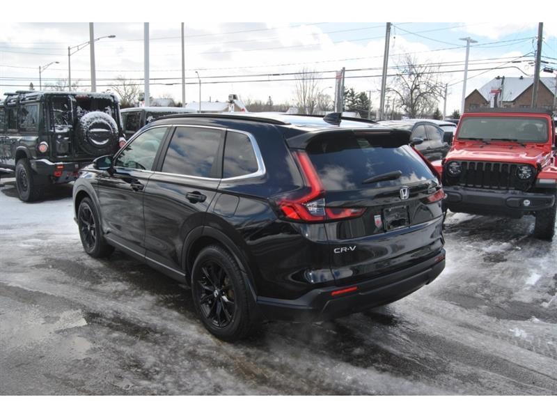 2023 Honda CR-V - Image 3