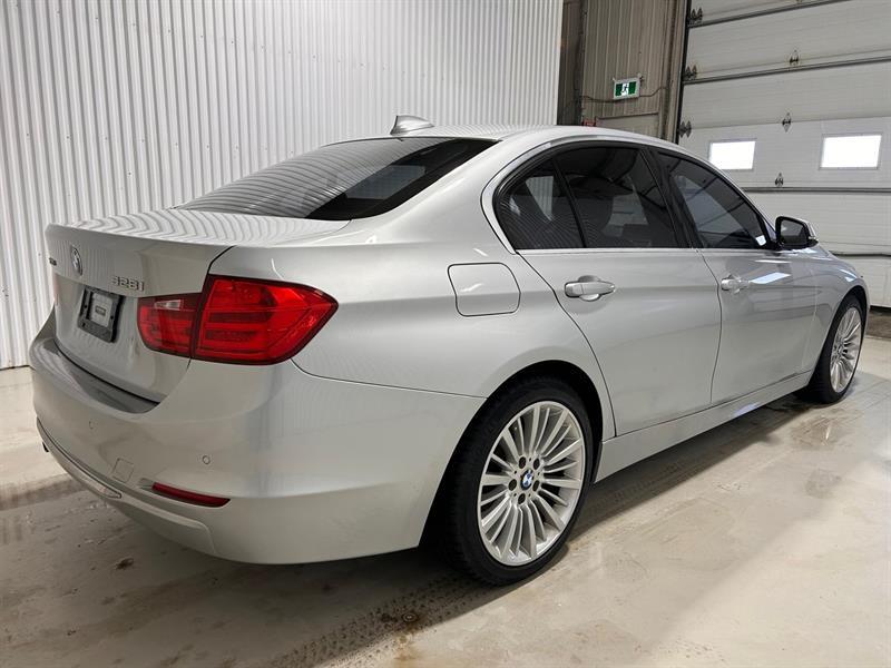 2015 Bmw 3 Series - Image 7