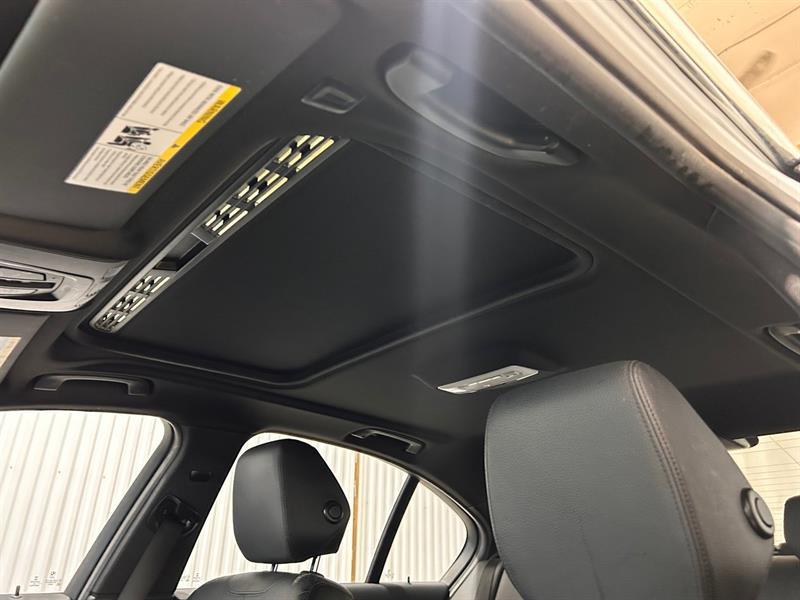 2015 Bmw 3 Series - Image 15