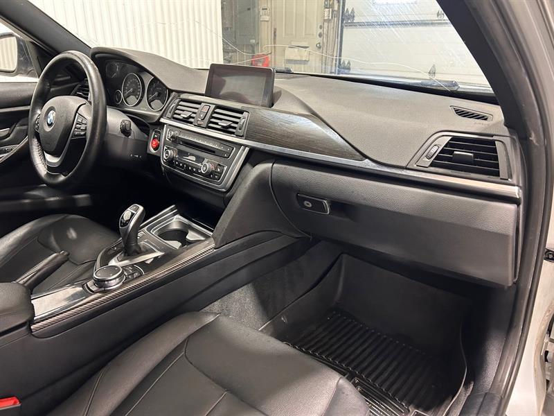 2015 Bmw 3 Series - Image 21