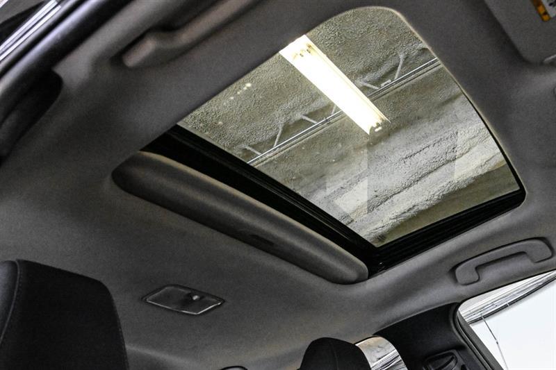 2022 Toyota Corolla - Image 15