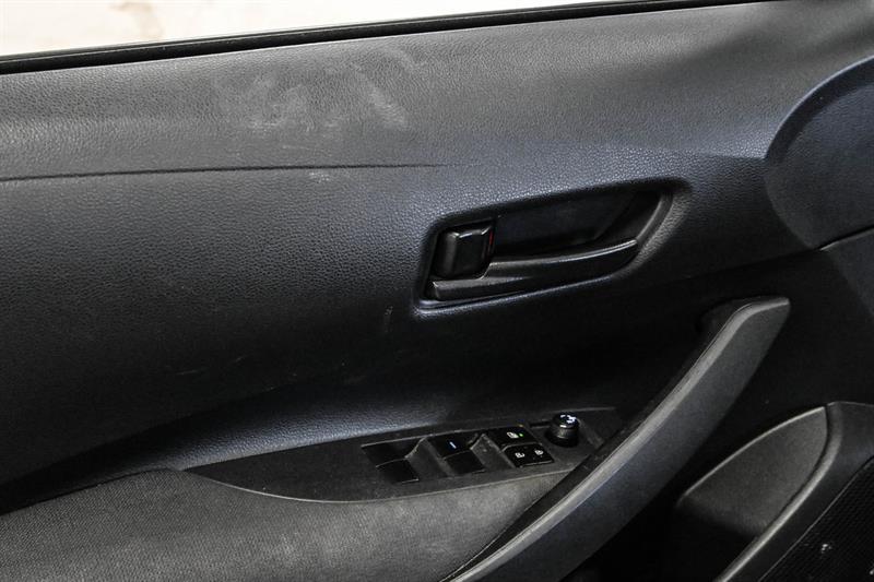 2022 Toyota Corolla - Image 22