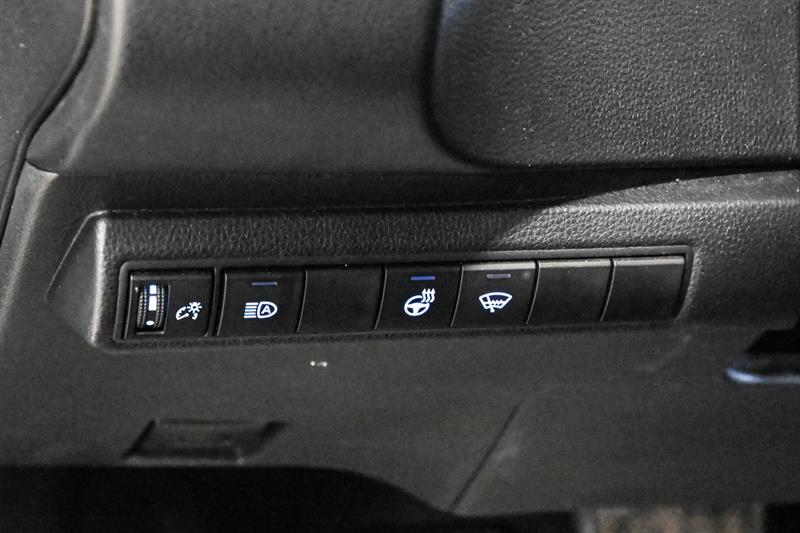 2022 Toyota Corolla - Image 23