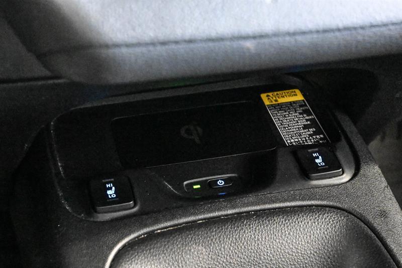 2022 Toyota Corolla - Image 33