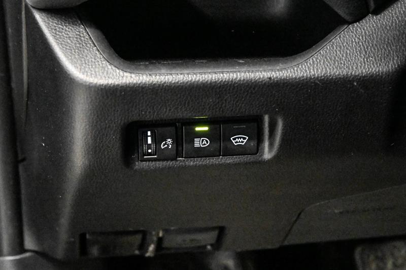 2024 Toyota RAV4 - Image 23