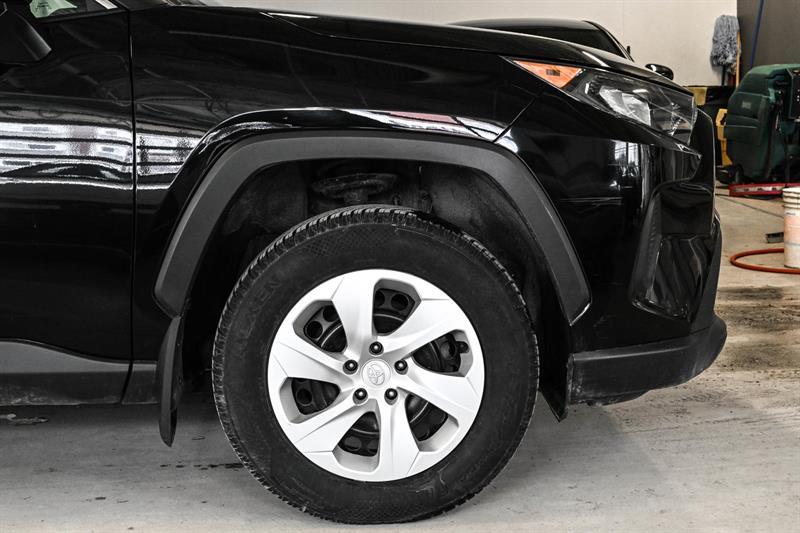 2024 Toyota RAV4 - Image 7