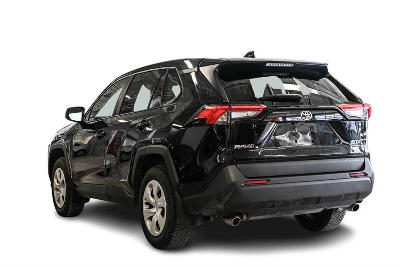 2024 Toyota RAV4 - Image 13