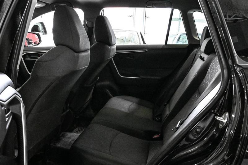 2024 Toyota RAV4 - Image 19