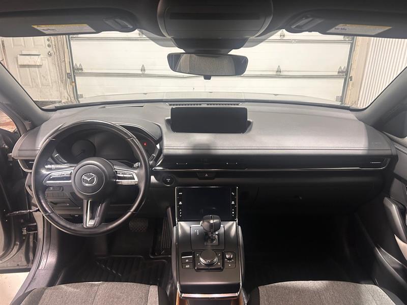 2022 Mazda MX-30 - Image 16
