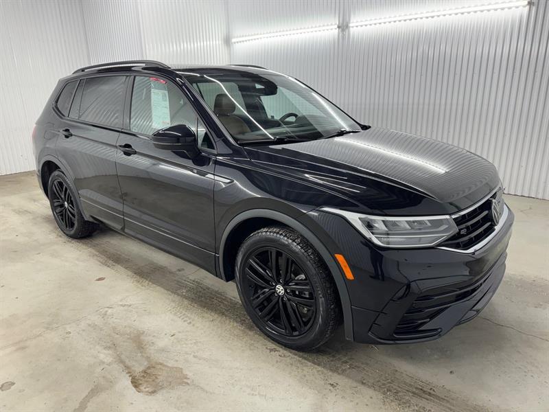 2022 Volkswagen Tiguan - Image 3