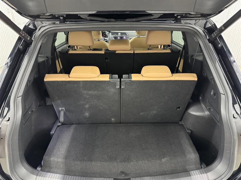 2022 Volkswagen Tiguan - Image 20