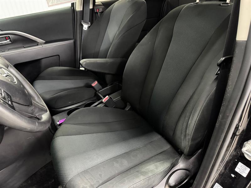 2015 Mazda Mazda5 - Image 16