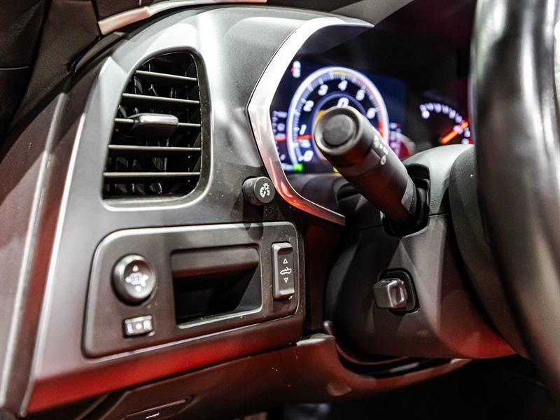 2019 Chevrolet Corvette - Image 18