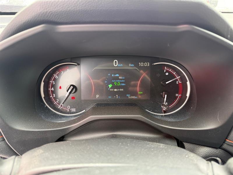 2025 Toyota RAV4 - Image 8