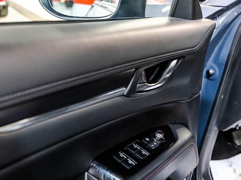 2023 Mazda CX-5 - Image 12