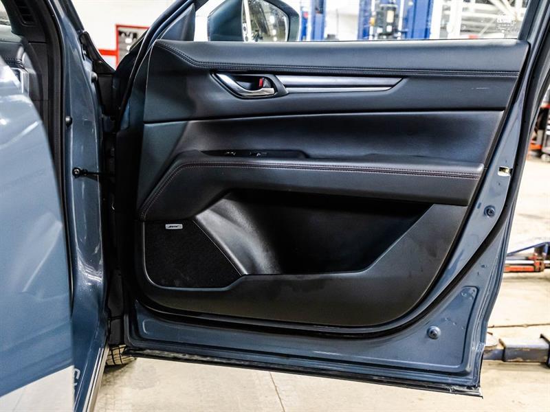 2023 Mazda CX-5 - Image 18