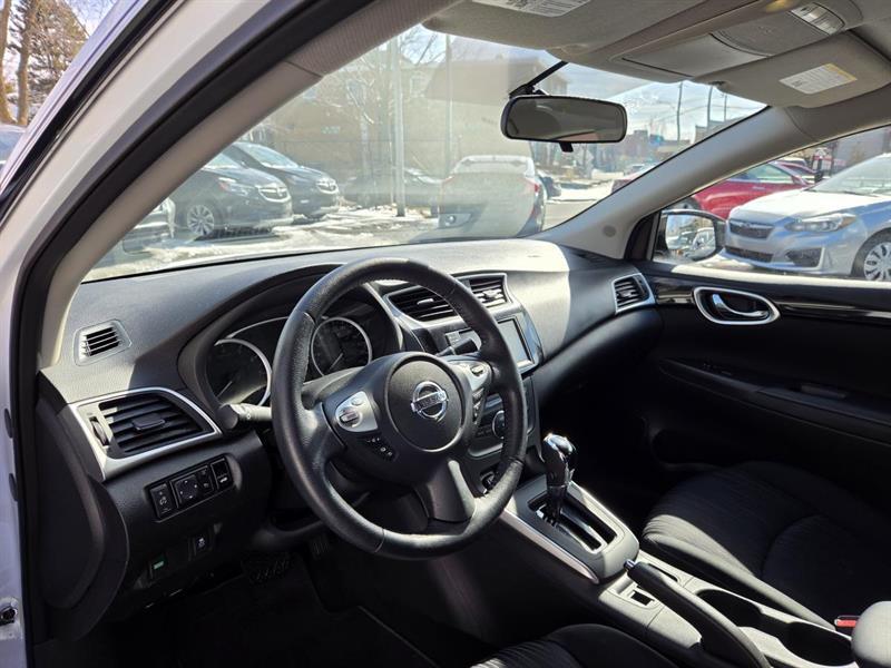 2019 Nissan Sentra - Image 15