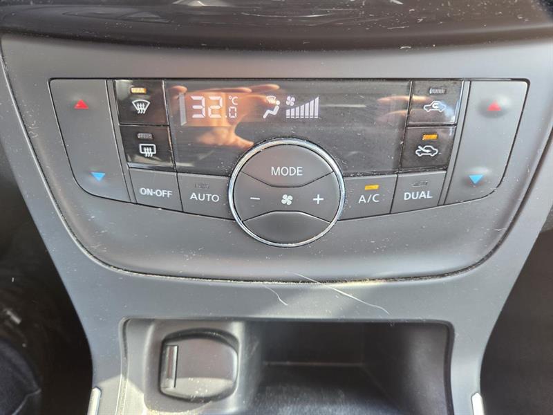 2019 Nissan Sentra - Image 22