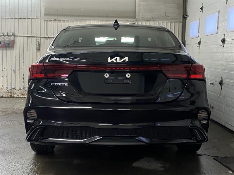 kia Forte 2024 - 6