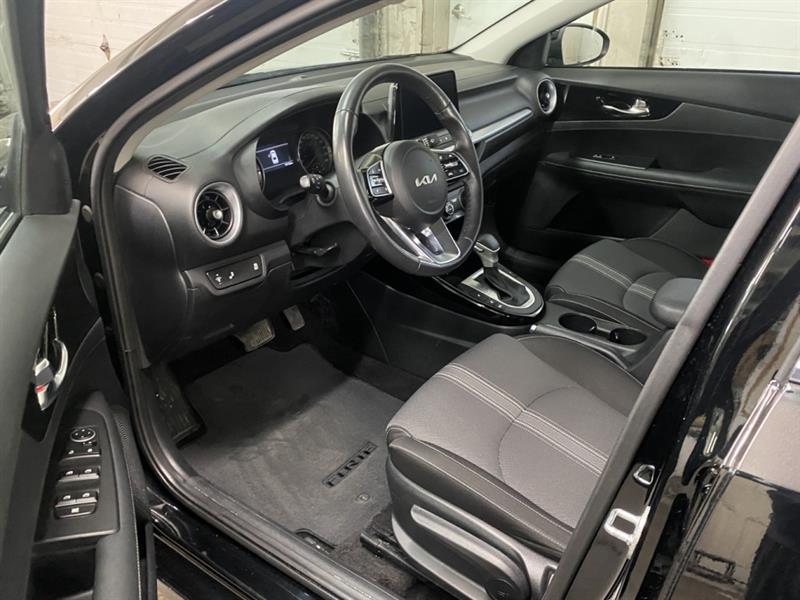 kia Forte 2024 - 13