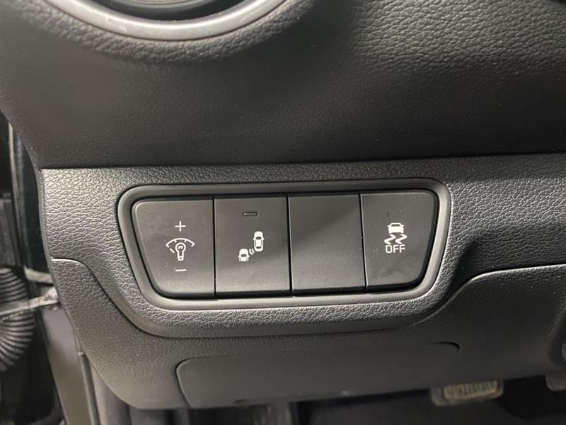 kia Forte 2024 - 27