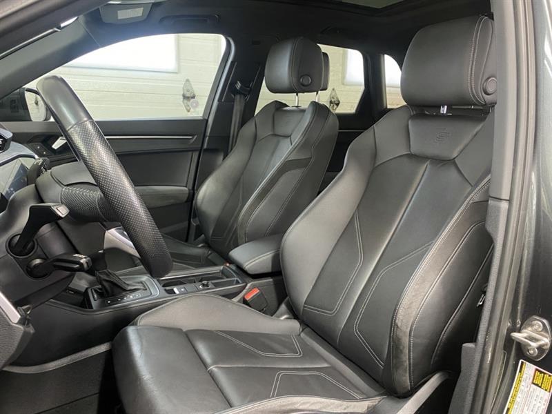 audi Q3 2020 - 16