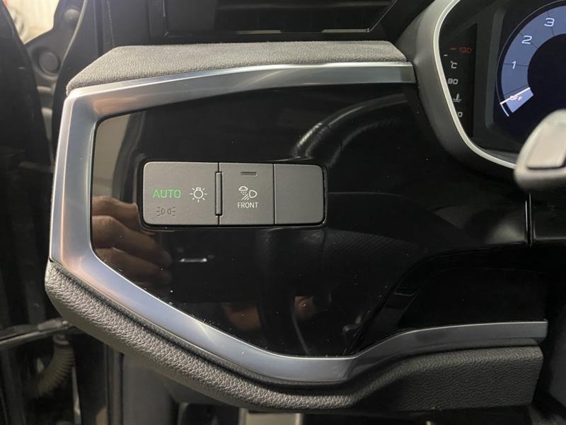 audi Q3 2020 - 31