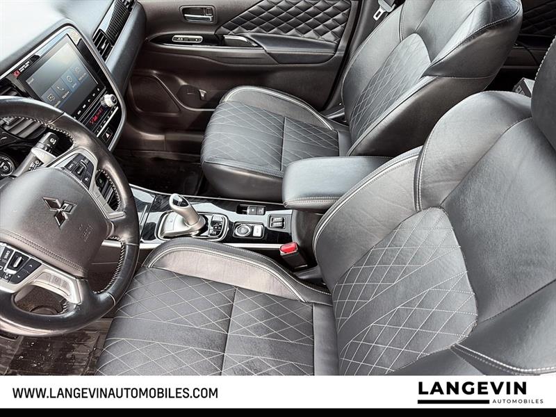 mitsubishi Outlander PHEV 2020 - 17