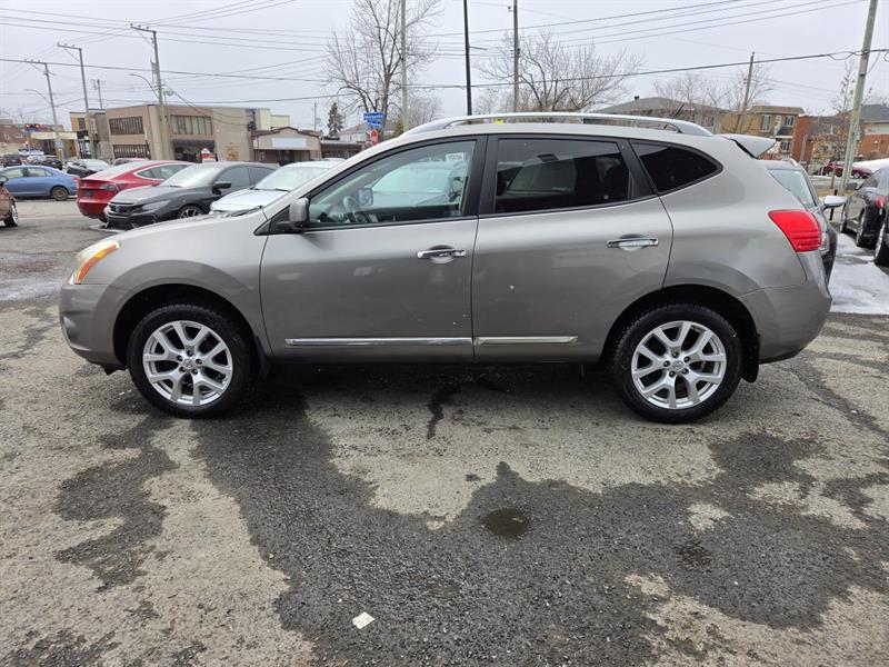 2011 Nissan Rogue - Image 4