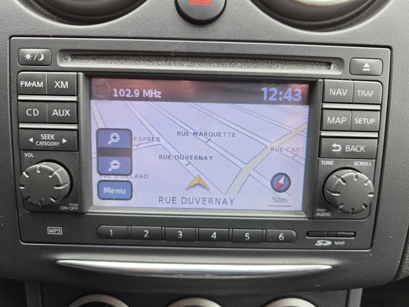 2011 Nissan Rogue - Image 24