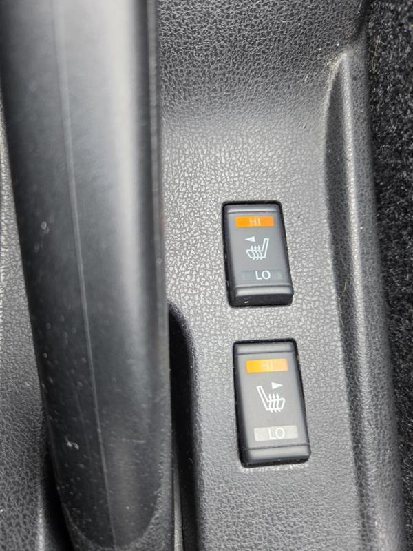 2017 Nissan Versa - Image 20