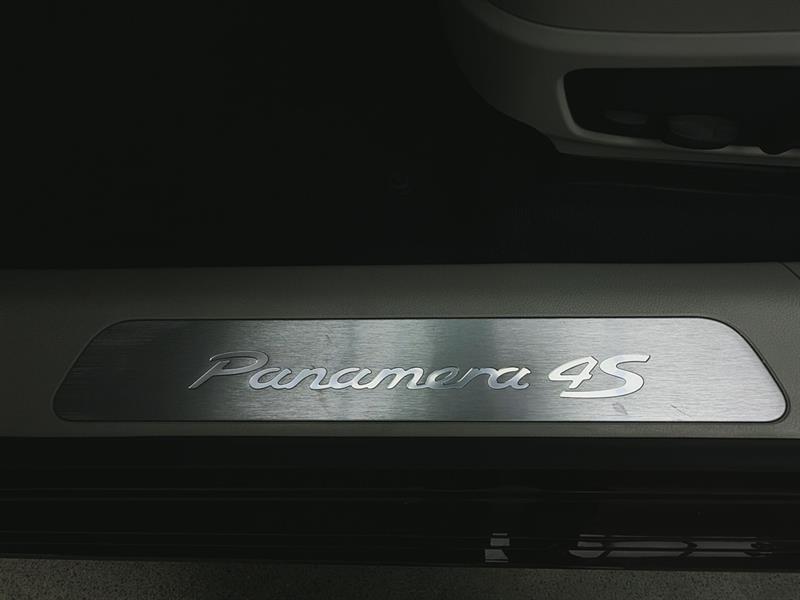porsche Panamera 2023 - 31