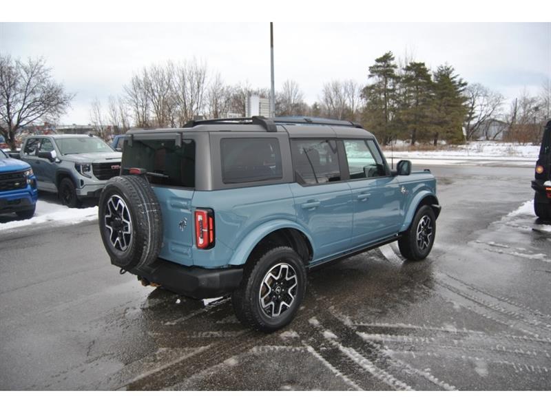 2022 Ford Bronco - Image 5