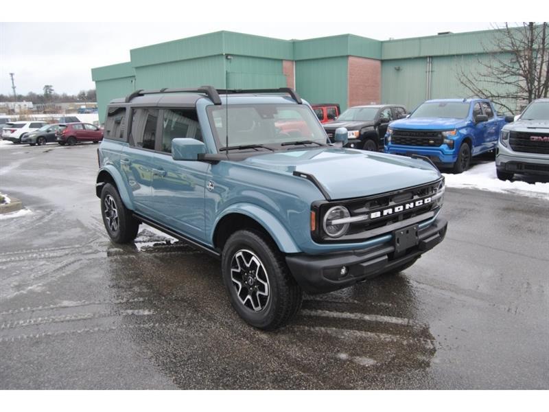 2022 Ford Bronco - Image 7