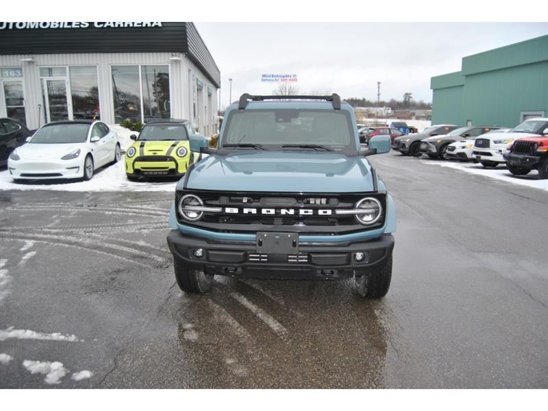 2022 Ford Bronco - Image 8